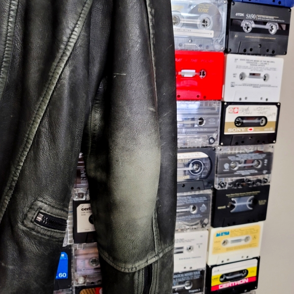 ALLSAINTS quilted leather jacket - Picture 9 of 11